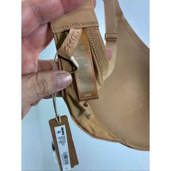 SKIMS NWT Push Up Plunge Bra in Ochre Size 34DD - Picture 8 of 9